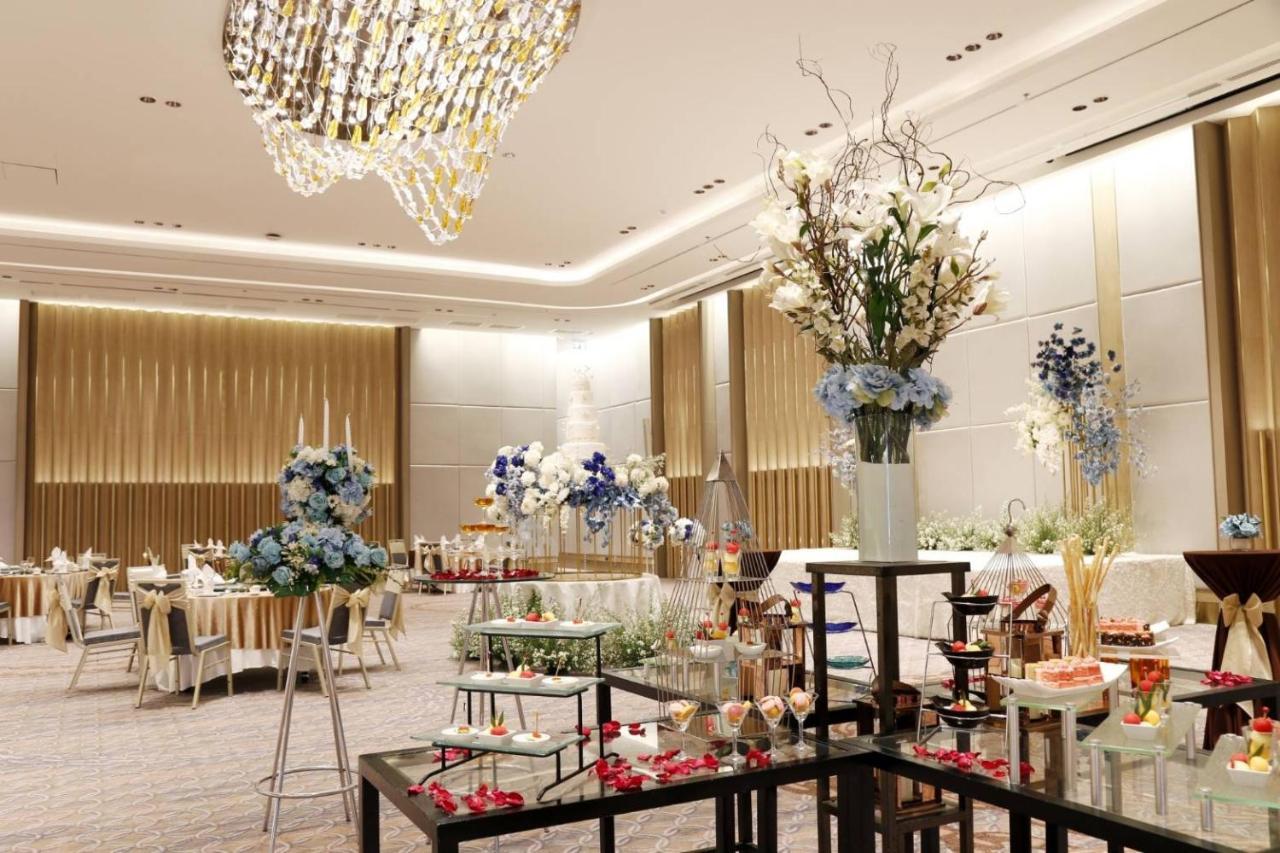 Asawin Grand Convention Hotel Bangkok Exterior foto